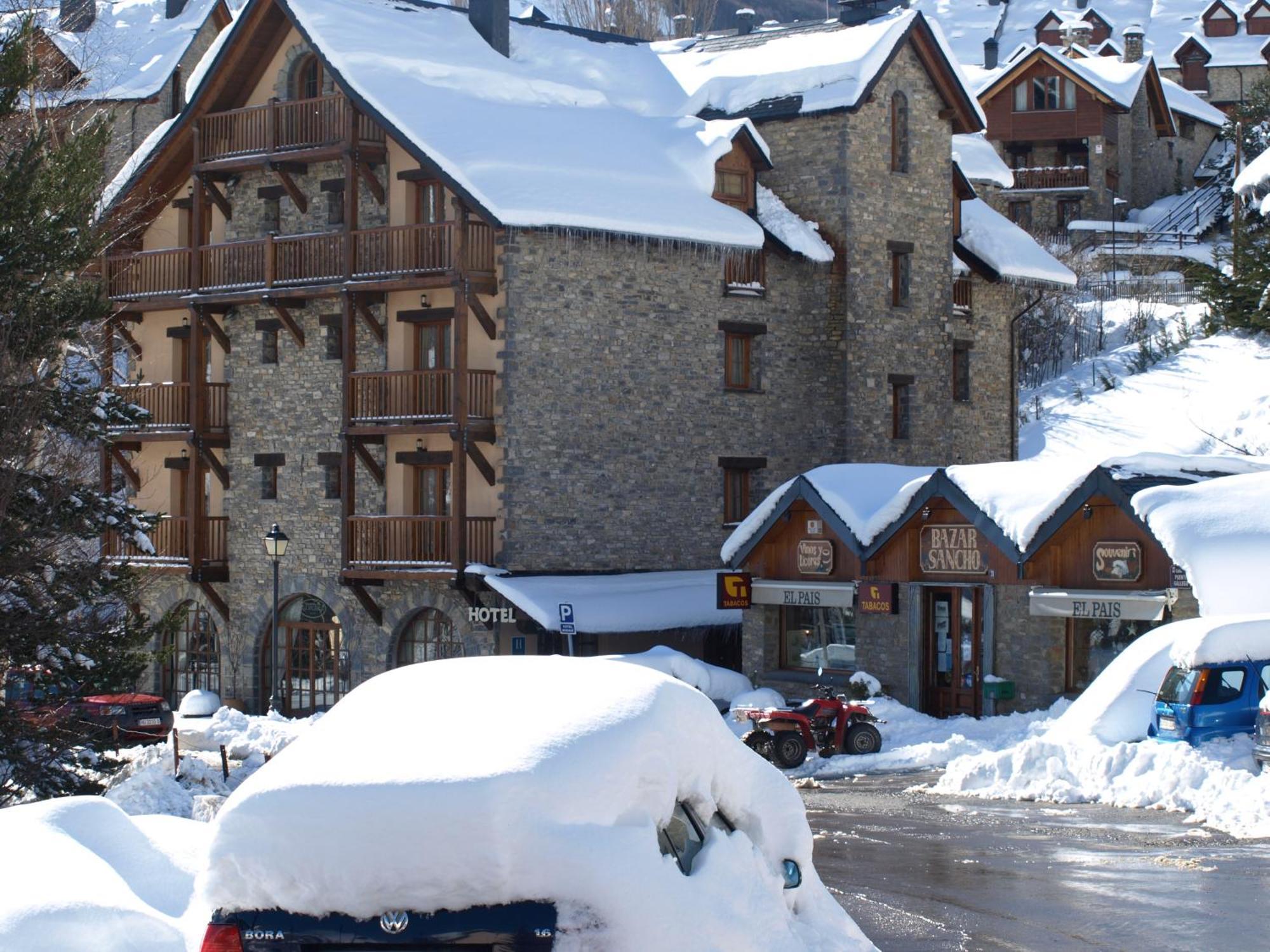 Hotel Bocalé Sallent de Gállego Kültér fotó
